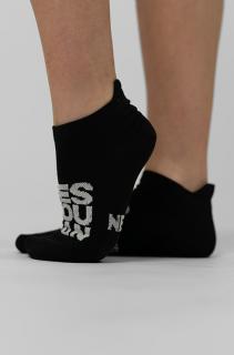 NEBBIA &quot;HI-TECH&quot; Ankle Zokni YES YOU CAN 122 - black (39-42) - NEBBIA