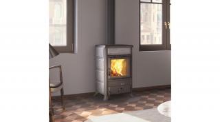 La Nordica ROSSELLA R1 5.0 PETRA fatüzelésű kályha (9 kW)