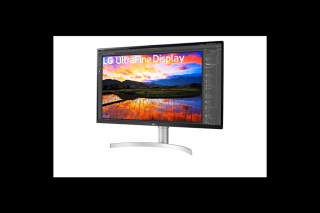 LG Monitor 32" Ergonomic - 32UN650K-W (IPS; 16:9; 4K 3840x2160; 5ms; 350cd; HDMIx2; DP; Mag.áll.; Hangszóró)