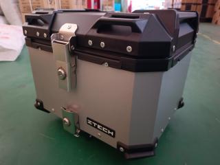 ZTECH E-701 HÁTSÓ DOBOZ EZÜST 36L