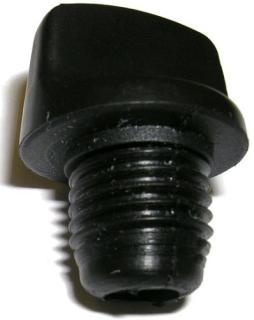 17. OLAJBETÖLTŐ CSAVAR