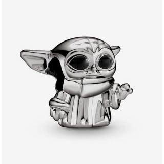 Baby Yoda Pandora stílusú medál