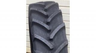 280/70R18 CEAT Farmax R70 114A8/114B TL Radiális Traktor, kombájn, mg gumi