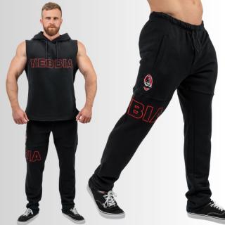 NEBBIA - Férfi sportnadrág Mr.Olympia logóval 705 (black) (M) - NEBBIA