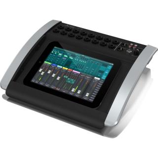 Behringer X AIR X18