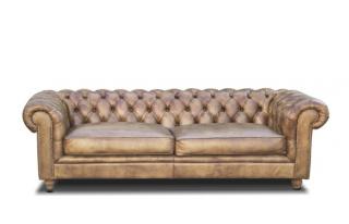 Chesterfield bőr kanapé párnával tölgyfa lábbal 240 cm