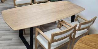 Stratton tölgyfa étkezőasztal fémlábbal + 4 Ivy tölgyfa székkel