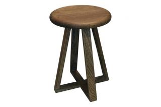 Tonic Low Stool alacsony tölgyfa bárszék