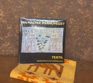 Mai magyar iparművészet - Textil