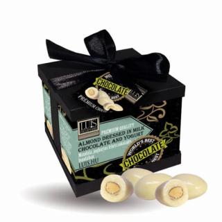 Luis Collections- Díszdobozos Bundás Drazsék ( 90g Mandula, joghurtos fehércsokoládés bundában )