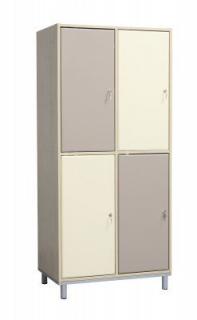 Öltöző szekrény 4 ajtós (800 x 1900 x 500mm)