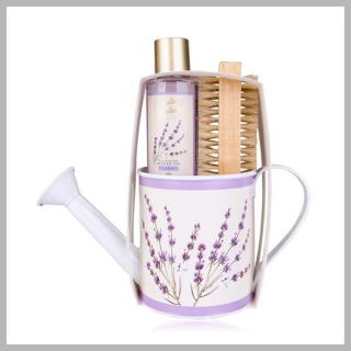 ESSENTIAL BOTANICS - CLASSICS fürdőszett öntözőkannában 6055921