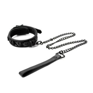 NS Novelties Sinful 1" Collar - fém nyakörv és póráz - 52 cm (fekete)