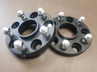 Nyomtávszélesítő D64,1 5x114,3 25mm felcsavarozható