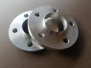 Nyomtávszélesítő D66,6 5x112 15mm (könnyített agyas)