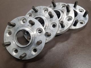 Nyomtávszélesítő D71,6 5x130 17mm Felcsavarozható Használt