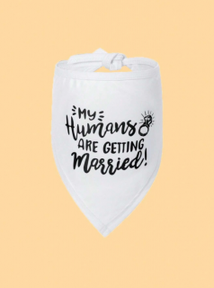 "Az embereim megházasodnak" feliratú esküvői kutyakendő