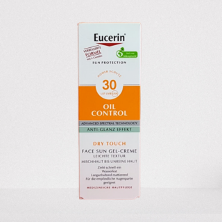 Eucerin Sun napozó krém Oil Control FF30 arcra