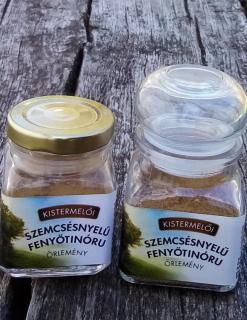 Szemcsésnyelű fenyőtinóru őrlemény (Szűcs Márta)