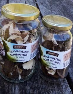 Vargányás erdei gombakeverék szárítmány (Szűcs Márta)