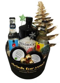 Karácsonyi Hendricks gin tonik ajándékcsomag kis kerek fekete díszdobozban