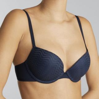 Esprit Corah push up melltartó