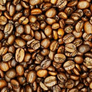 Mogyorós ízesítésű kávé világosabb pörköléssel 100G