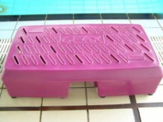 Aqua step pad (70 cm x 38 cm x 19 cm)