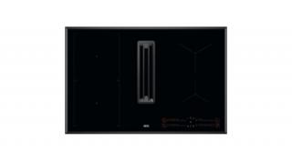 AEG CCE84779CB Síkba építhető indukciós főzőlap beépített páraelszívóval, WiFi, Hob2Hood, Bridge funkció, 83 cm