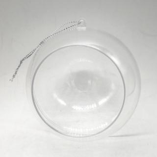 Átlátszó akril gömb, elején kör alakú nyílással. Mérete: 10 cm