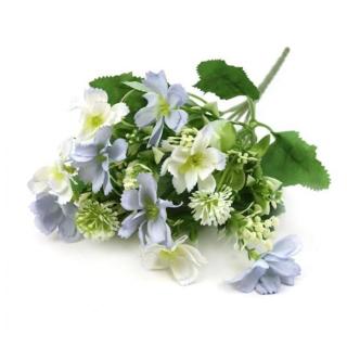 Halványkék szinű vegyes csokor, hossza kb. 27 cm