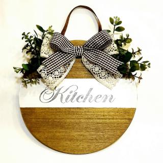 Konyhai dekoráció, 'Kitchen' felirattal. Átmérője: 20 cm