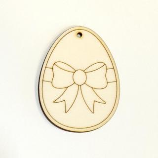 Natúr fa tojás masni mintával, felakasztható. Mérete: 4,6x6,1 cm
