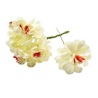 Piros közepű, krém szinű papirvirág, 6 db/csokor. Virág mérete kb. 3,5 cm