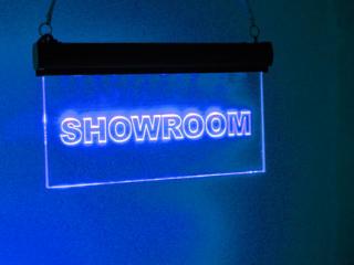 EUROLITE LED-es plexi tábla \\\"Showroom\\\" kék 51931848
