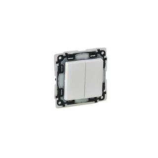 Legrand Valena Life 105 csillárkapcsoló IP44 fehér 752155