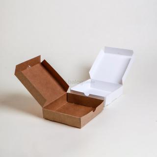 Kicsi nyitható doboz 9 x 9,5 x 2,5 cm