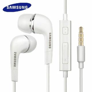 Samsung EHS64AVFWE sztereó headset, 3,5 jack, felvevőgombos, hangerőszabályzós, fehér, gyári ECO csomagolásban