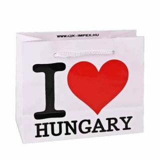 Ajándéktasak - I Love Hungary felirattal, 11 x 14 cm