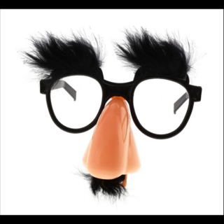 Fekete álarc szemüveg orral
