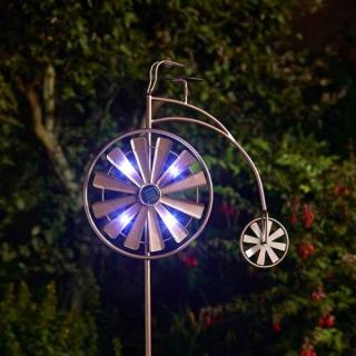 Napelemes kerti, LED kerékpár szélforgó, 130 cm