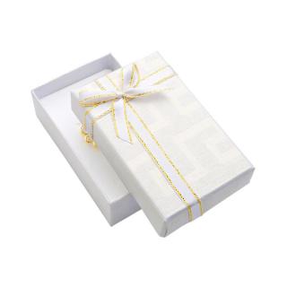 Fehér mintás masnis díszdoboz -  nyakláncok,karkötők,szettek - 52x80x28 mm