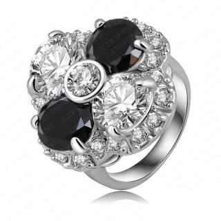 Fekete- fehér virág  -  divatgyűrű