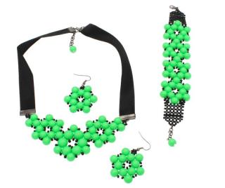 Tina - Swarovski gyöngy ékszerszett -  Neon Green - zöld
