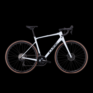 Cube Attain GTC Race Flashwhite'n'Black 28" 2023 országúti kerékpár