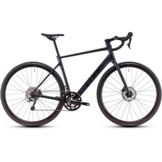 Cube Attain Race Night´n´Black 28" 2025 országúti kerékpár