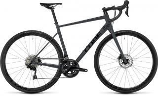 CUBE ATTAIN SLX GREY N BLACK 2023 FÉRFI ORSZÁGÚTI KERÉKPÁR