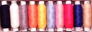 Gépselyem varrócérna, 100%pamut  Patchwork  50-es, 100 m/cséve, 20 db/doboz 375  Ft/db  ()