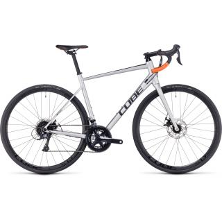 CUBE ATTAIN PRO Silver'n'Orange 28" 2023 Országúti kerékpár L