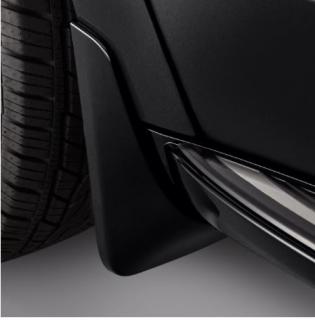 Buick Enclave 2.gen ochrana před nečistotami přední kola v čené půlnoční metalíze